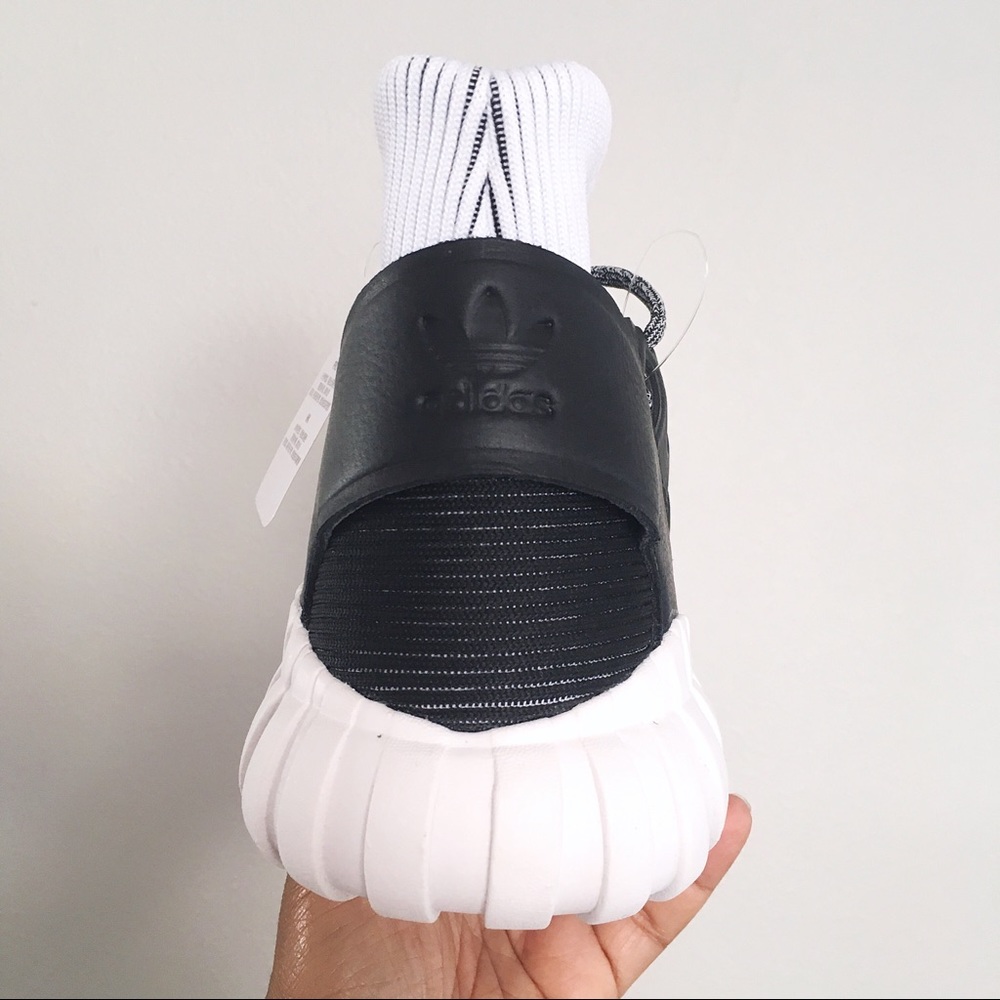 NWT Adidas Tubular Doom Core Black Men’s Shoes - Picture 3 of 7